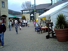 Peak Village Outlet